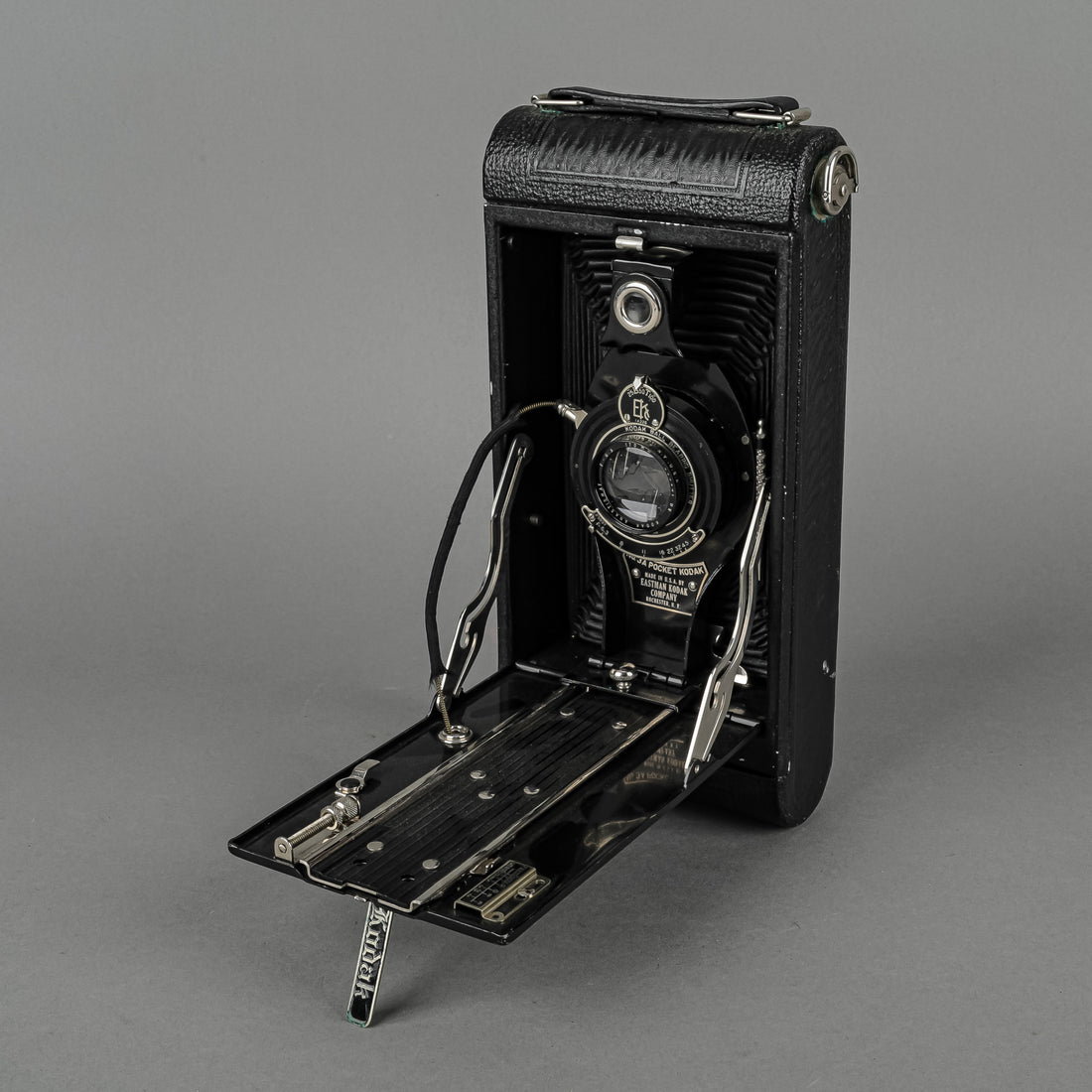 Antique KODAK No 3a Folding Pocket Camera With Case