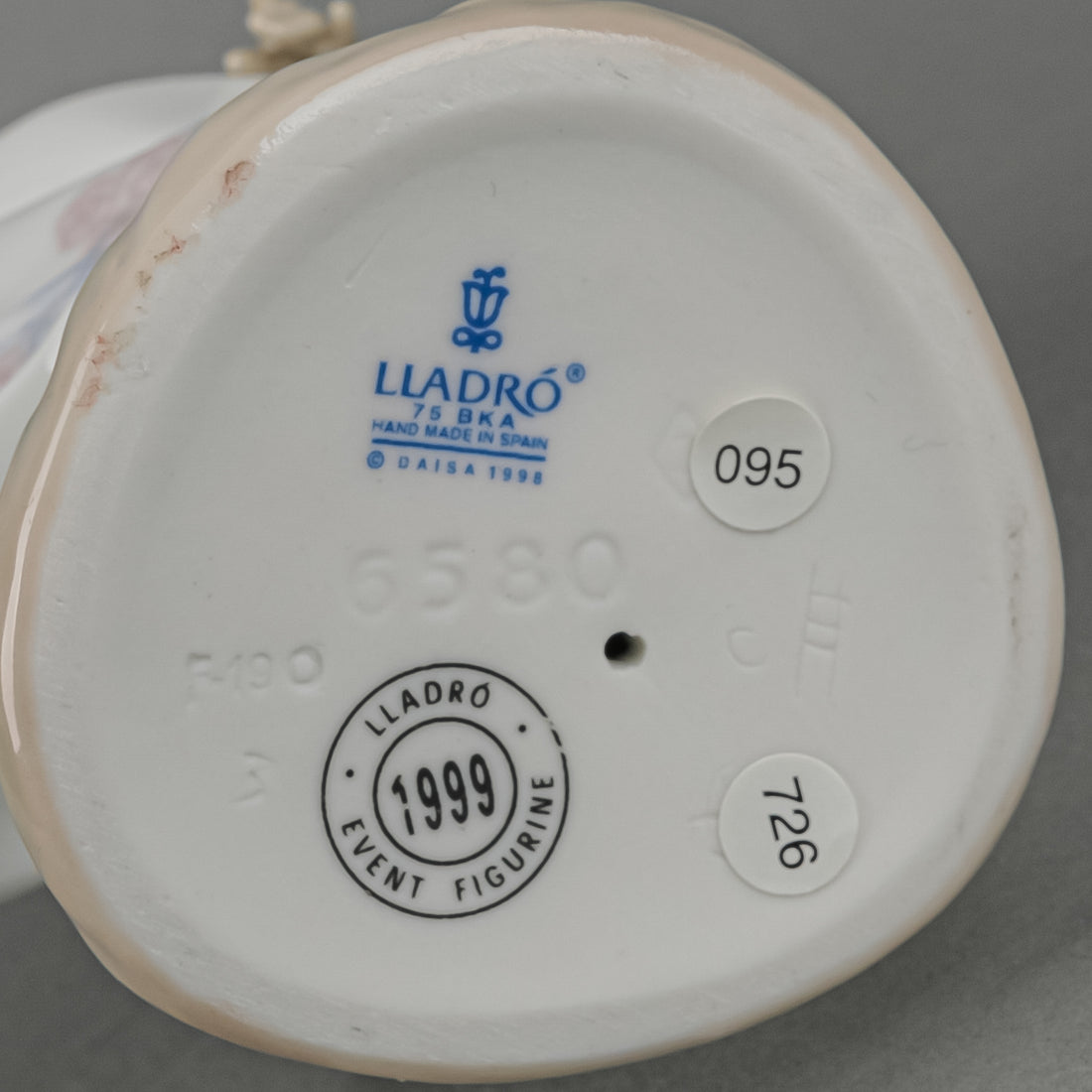 LLADRO Figurine Garden Dance 6580
