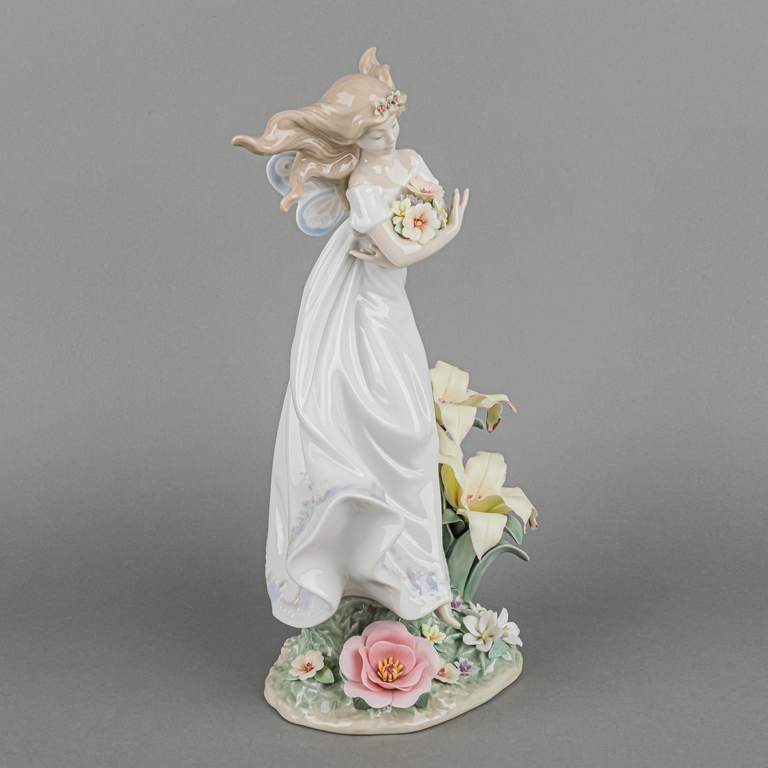 LLADRO Figurine Mystical Garden 6686