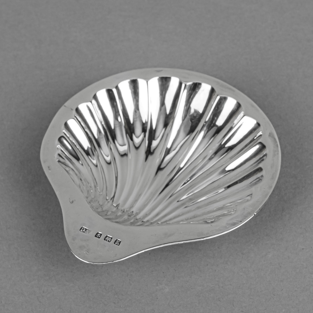 DANIEL & ARTER Shell Dish