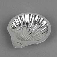 DANIEL & ARTER Shell Dish
