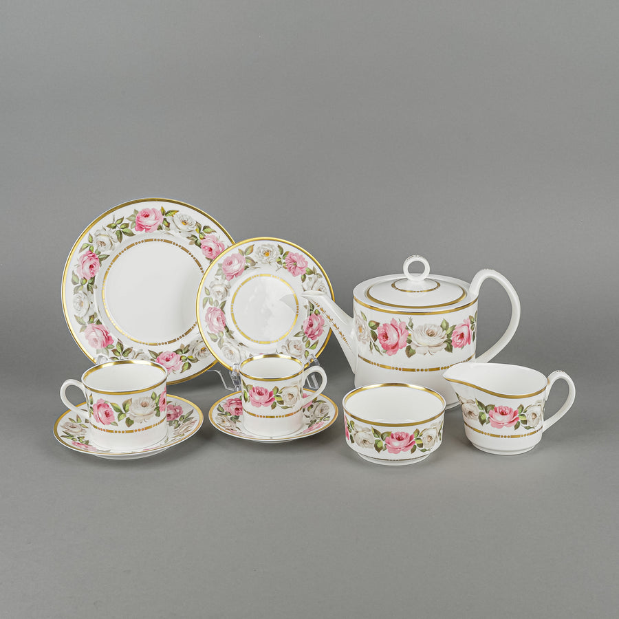 ROYAL WORCESTER Royal Garden Tea Set 38 Pieces