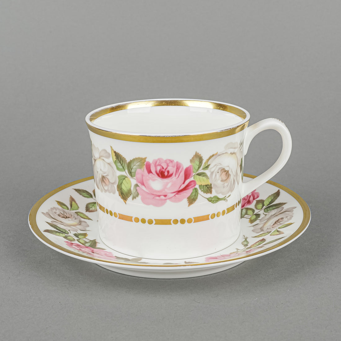 ROYAL WORCESTER Royal Garden Tea Set 38 Pieces