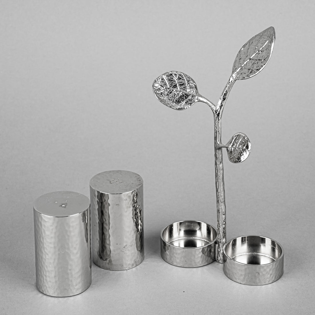 MICHAEL ARAM Botanical Leaf White Metal Salt & Pepper Shaker Set 3 Pieces