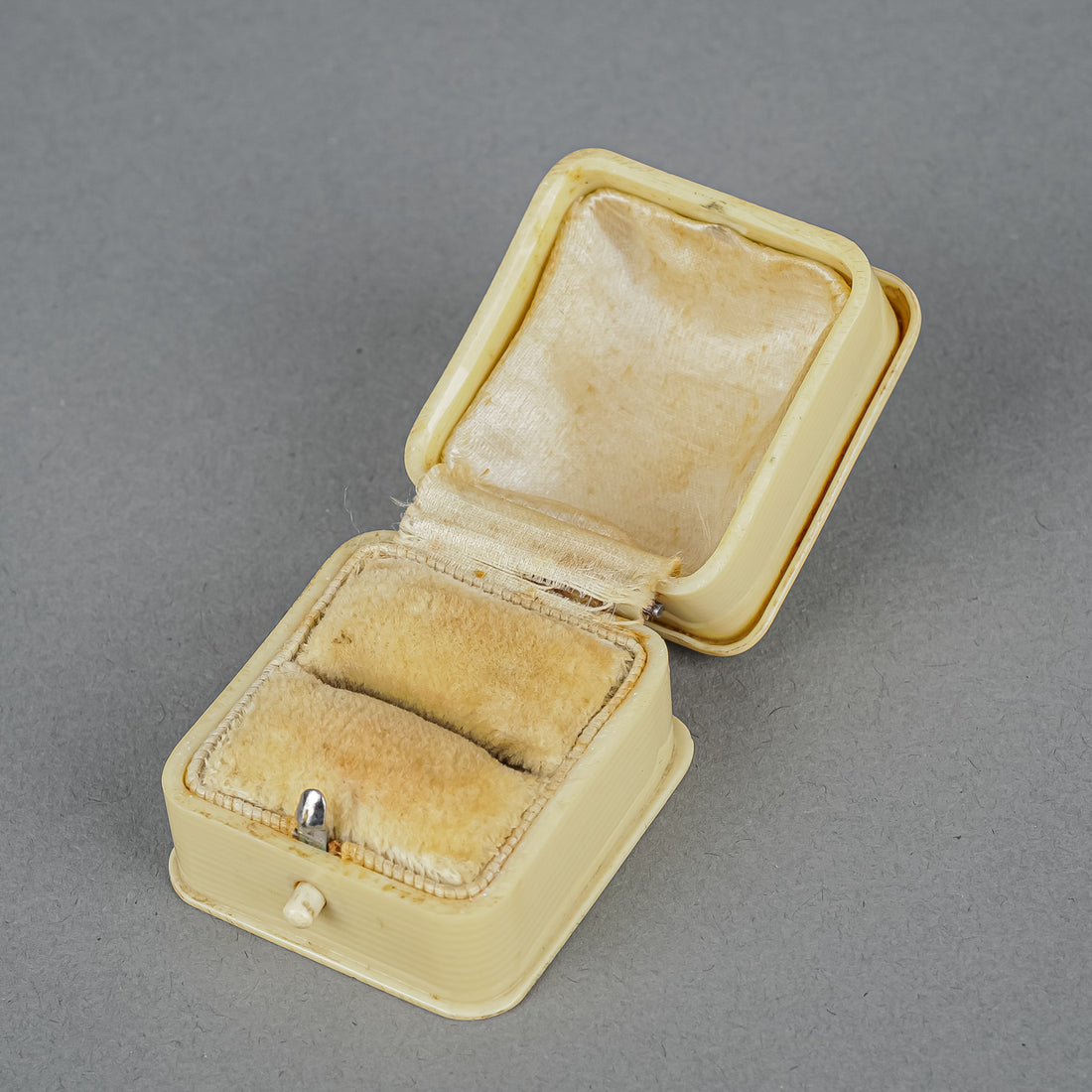 Vintage French Ivory Ring Box