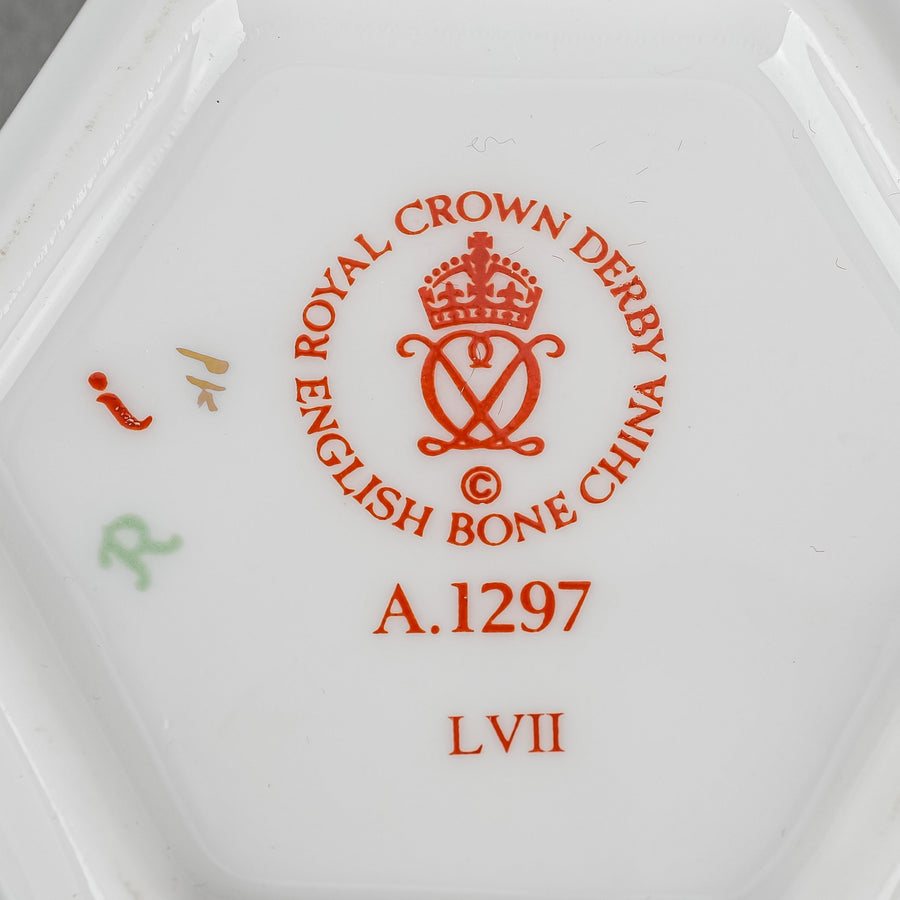 ROYAL CROWN DERBY A1297 Hexagonal Covered Trinket Box