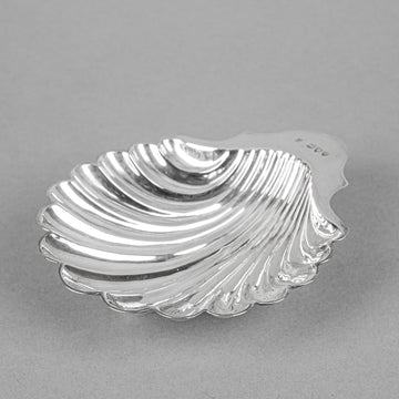 SIBRAY HALL & CO Sterling Footed Shell Dish - London 1892