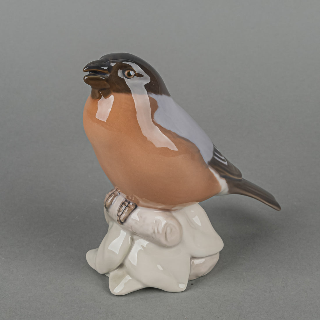 BING & GRØNDAHL Figurine Bullfinch 1909