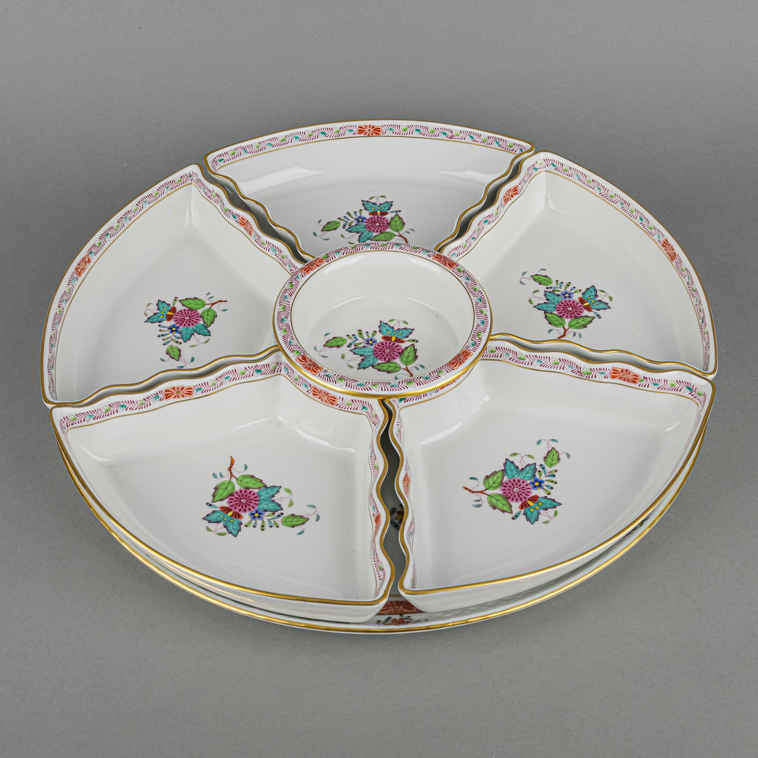 HEREND Chinese Bouquet 7 Piece Hors D'oeuvre Dish Set