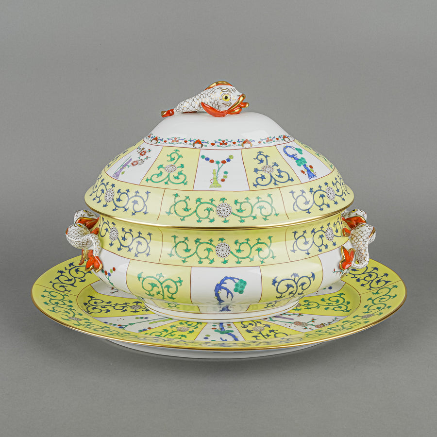 HEREND Yellow Dynasty Covered Soup Tureen & Undertray