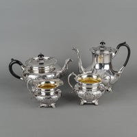 LIPMAN BROTHERS Old English Reproduction Silver Plate Tea & Coffee Service 4pcs