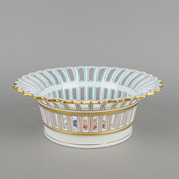 HEREND Fruits & Flowers Open Work Basket 7408