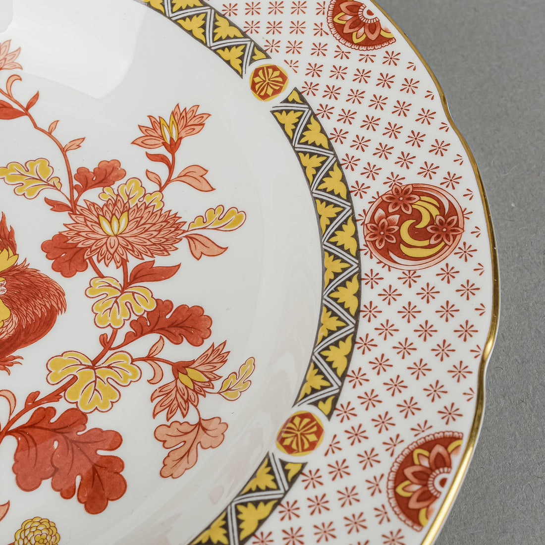 WEDGWOOD Golden Cockerel Luncheon Plates Set/2