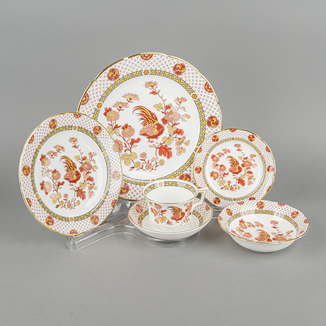 WEDGWOOD Golden Cockerel 11 Place Settings Plus Extras