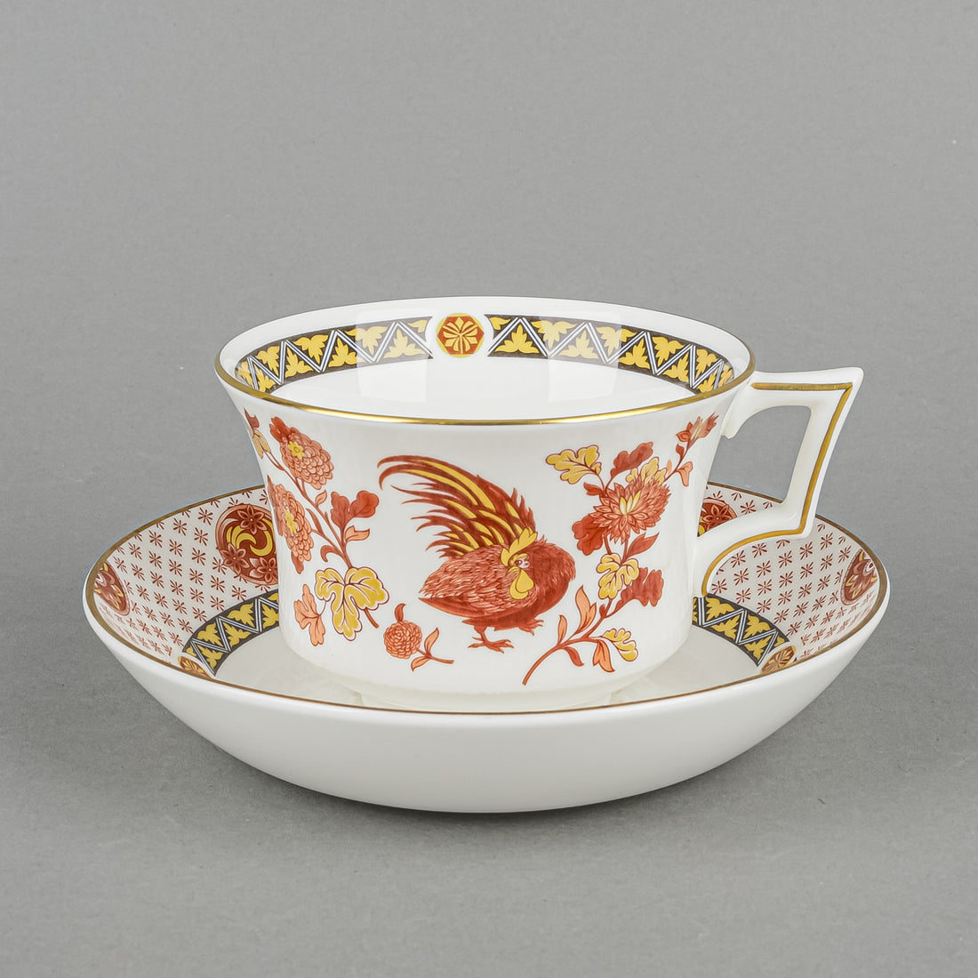 WEDGWOOD Golden Cockerel 11 Place Settings Plus Extras