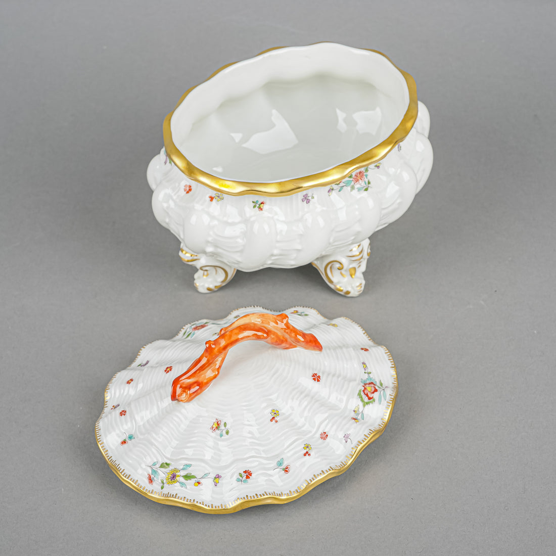 MEISSEN Swan Service Indian Flower Branch Covered Box