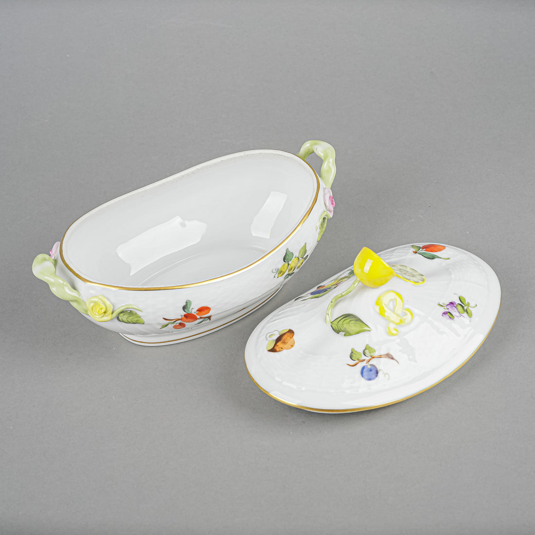 HEREND Fruits & Flowers Oval Lidded Dish - Lemon Knob