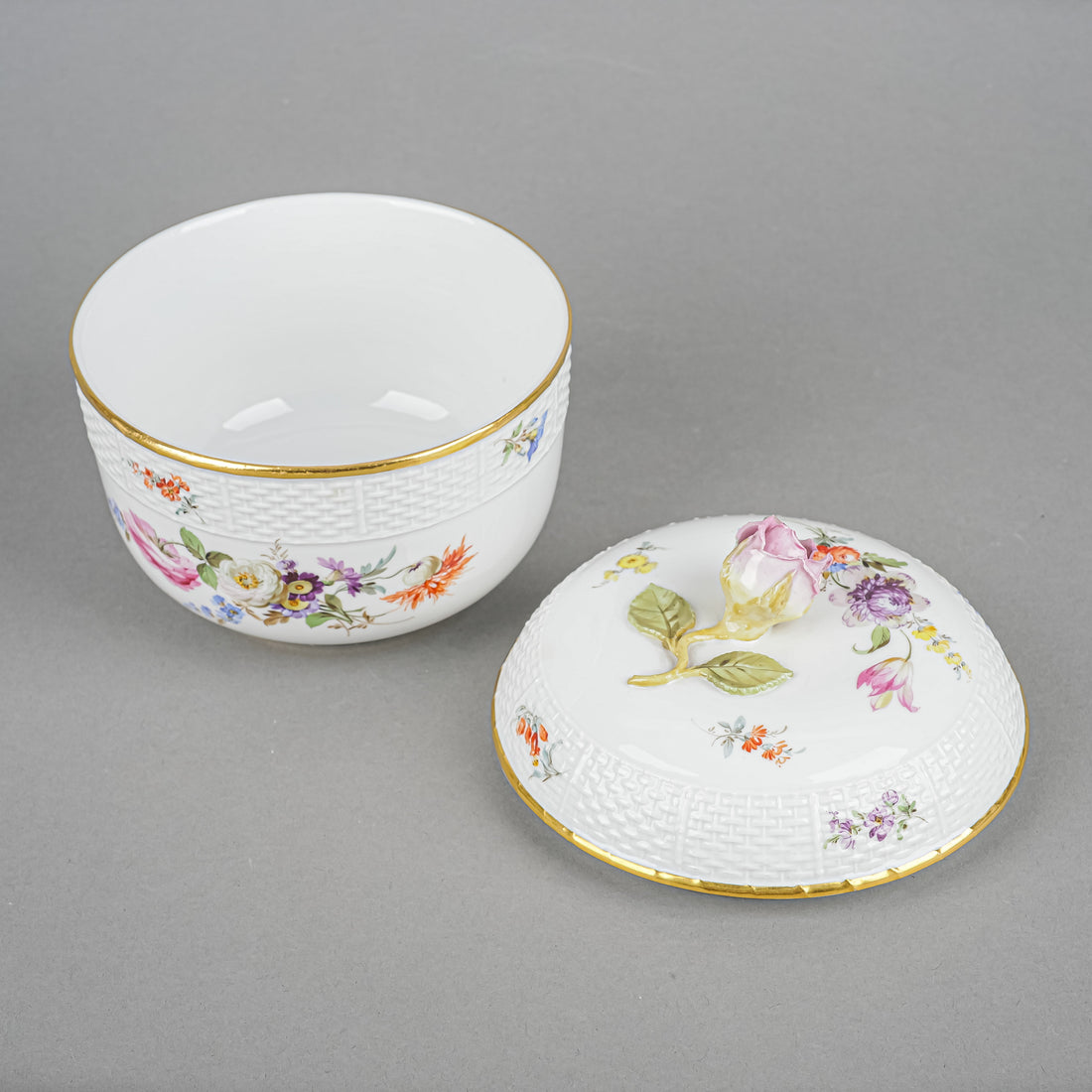 MEISSEN Cream & Covered Sugar Hand Painted Floral,Embossed Basketweave