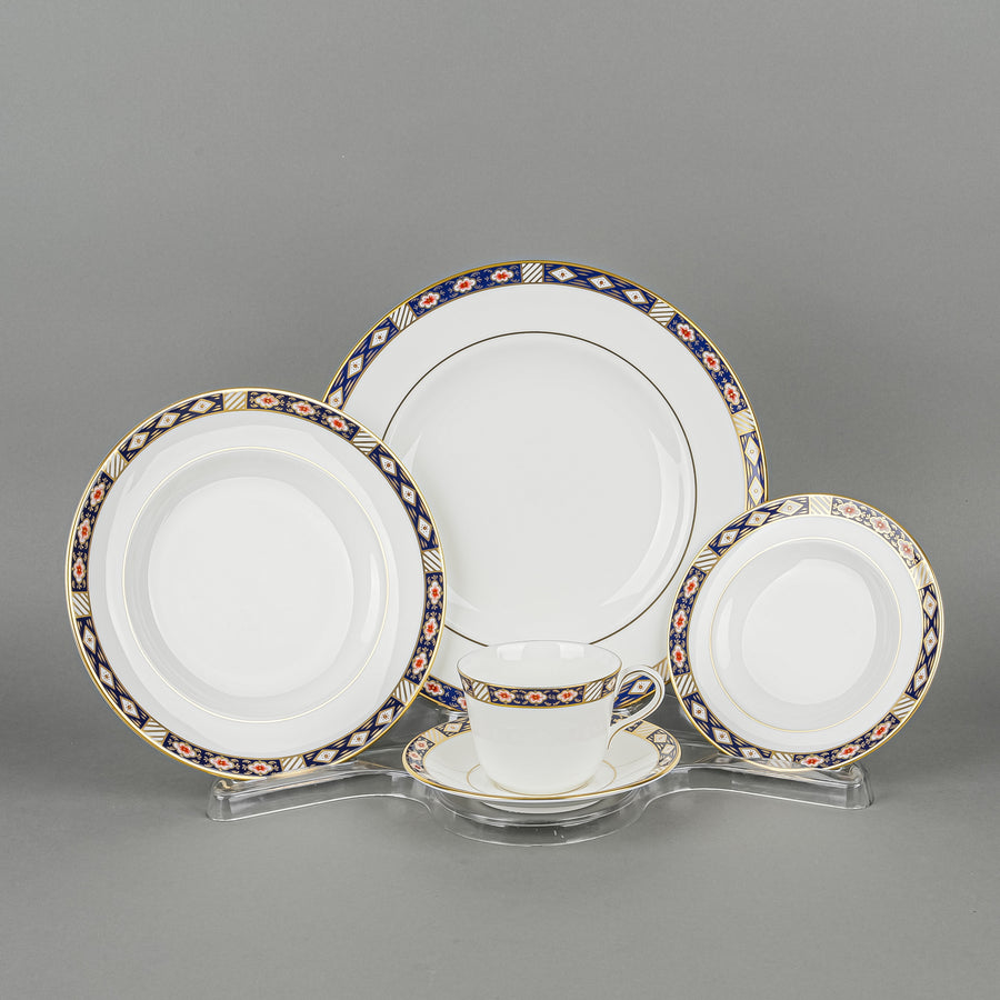 ROYAL CROWN DERBY Kedleston A1315