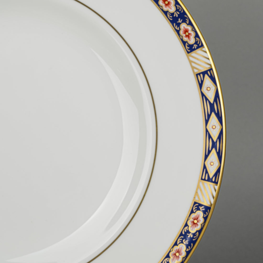 ROYAL CROWN DERBY Kedleston A1315