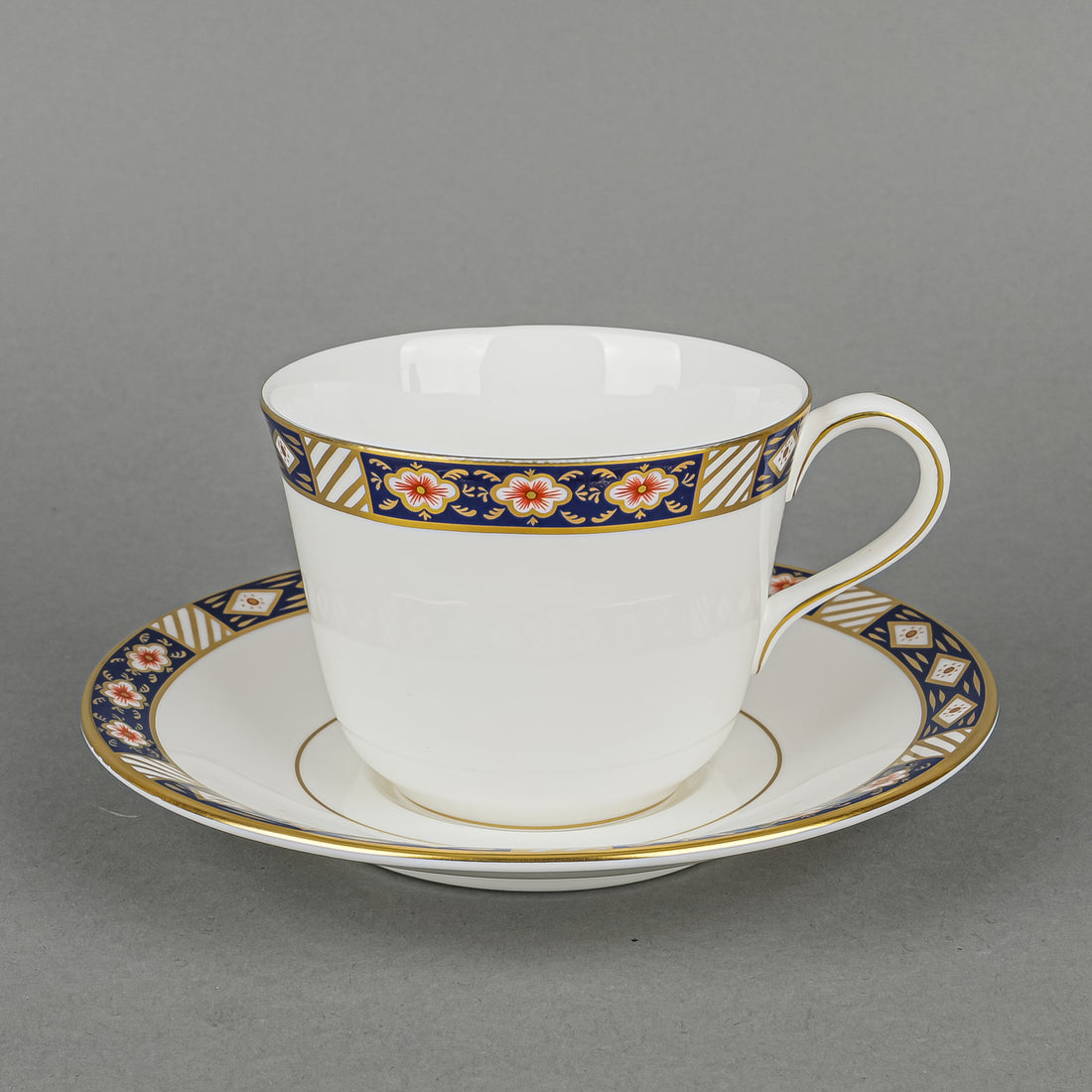 ROYAL CROWN DERBY Kedleston A1315