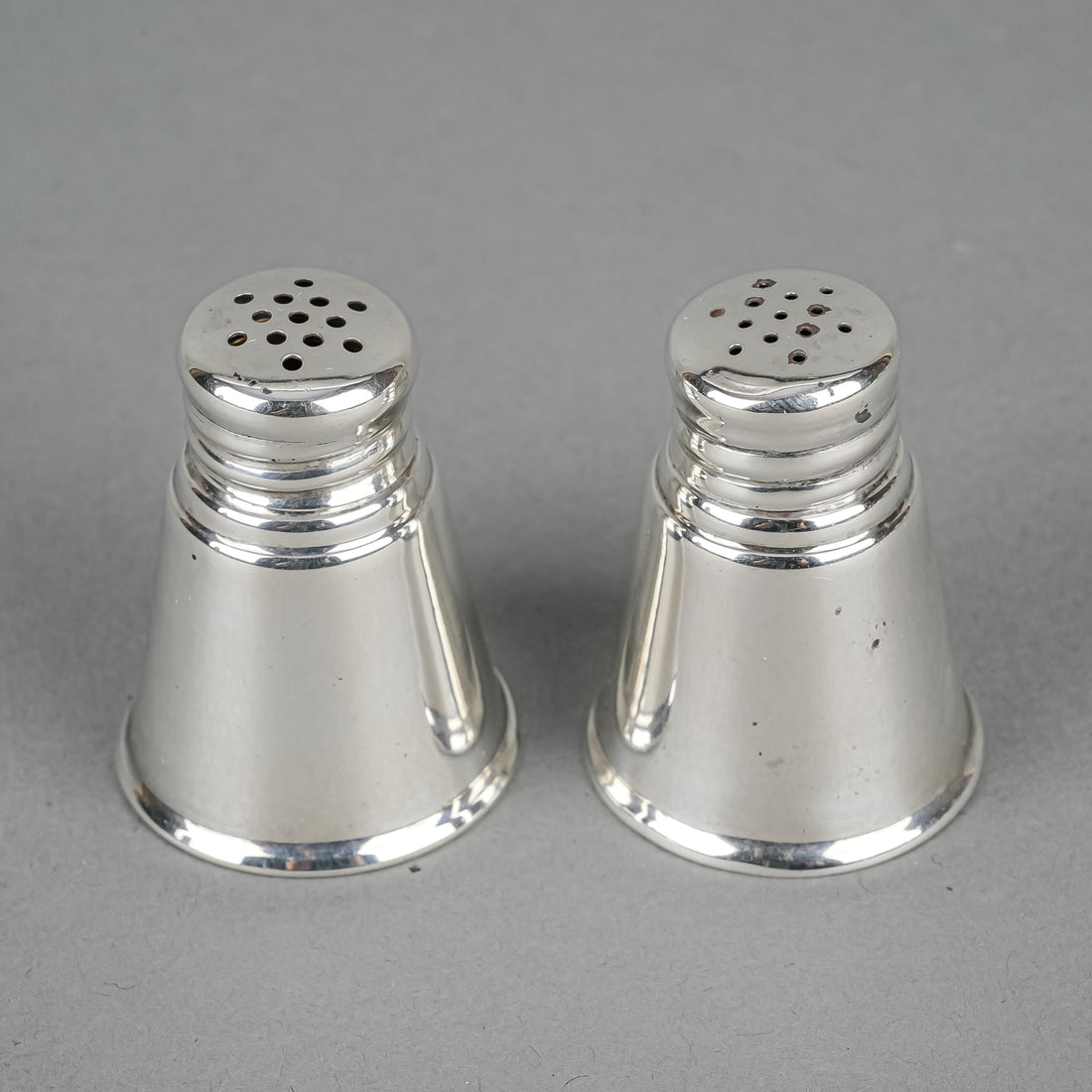 INTERNATIONAL SILVER Sterling Shakers Set Of 2