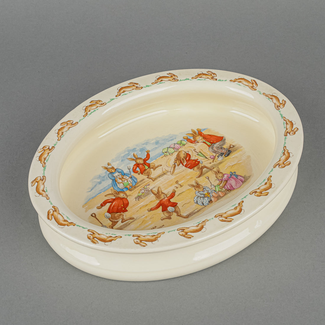 ROYAL DOULTON Barbara Vernon Bunnykins Oval Baby Bowl