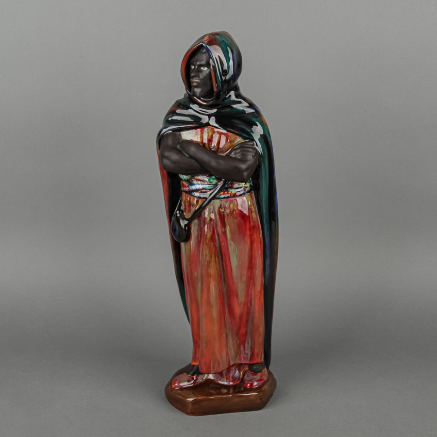 ROYAL DOULTON Figurine The Moor HN 2082
