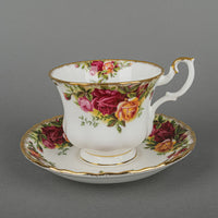 ROYAL ALBERT Old Country Roses 8 Place Settings Plus Extras