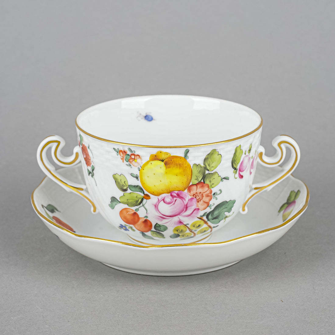 HEREND Fruits & Flowers Cream Soup & Saucer