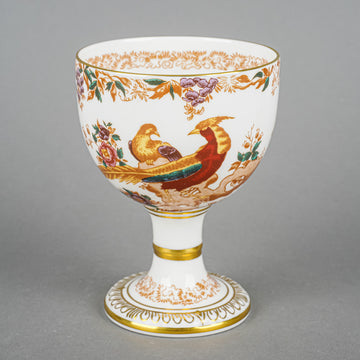 ROYAL CROWN DERBY Olde Avesbury A73 Wine Goblet