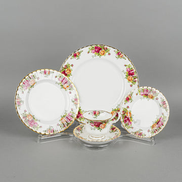 ROYAL ALBERT Old Country Roses 7 Place Settings Plus Extras