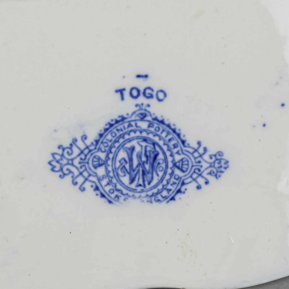 F.WINKLE & CO COLONIAL POTTERY Togo Platter
