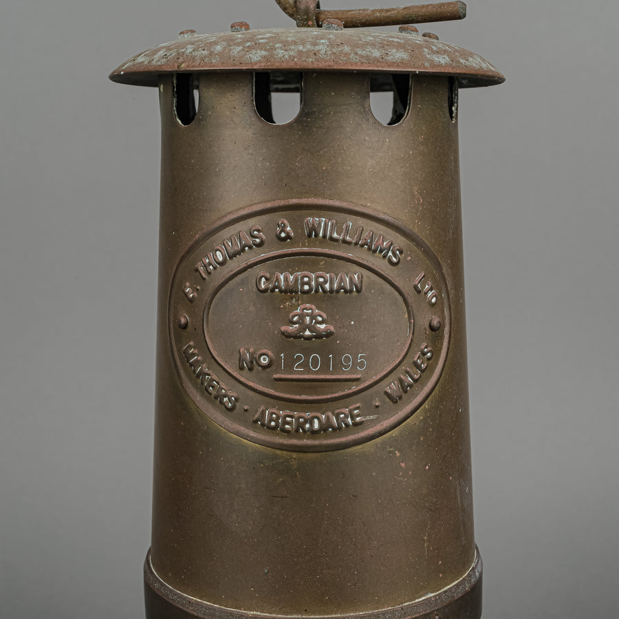 VIntage E THOMAS & WILLIAMS Cambrian Welsh Miners Lamp With Hook