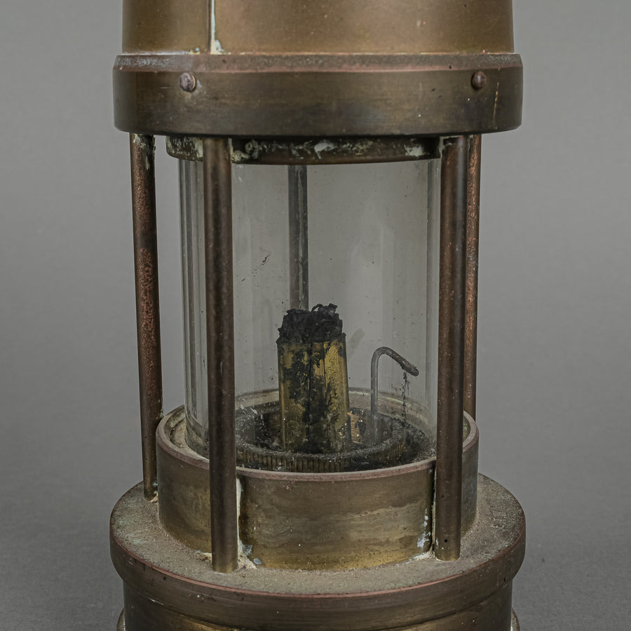 VIntage E THOMAS & WILLIAMS Cambrian Welsh Miners Lamp With Hook
