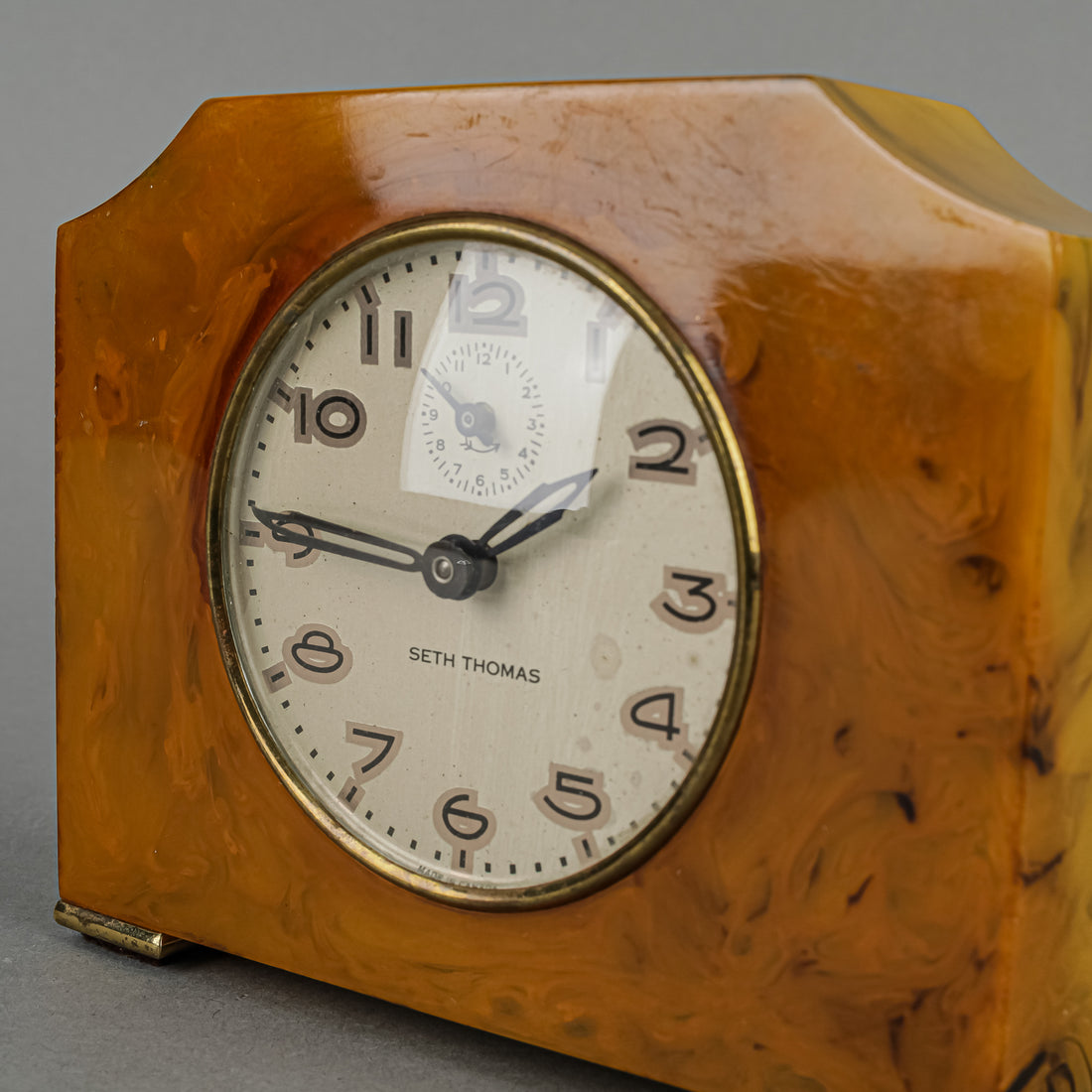 SETH THOMAS Pistachio Bakelite/Catalin Alarm Clock c.1930s