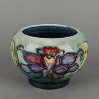 MOORCROFT Columbine Blue/Green Ground Cachepot