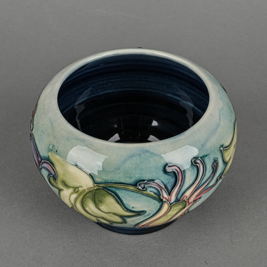 MOORCROFT Columbine Blue/Green Ground Cachepot