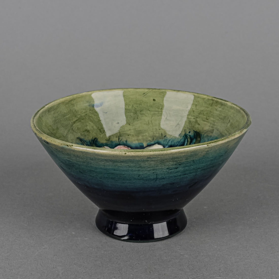 MOORCROFT Anemone Blue/Green Ground Footed Bowl