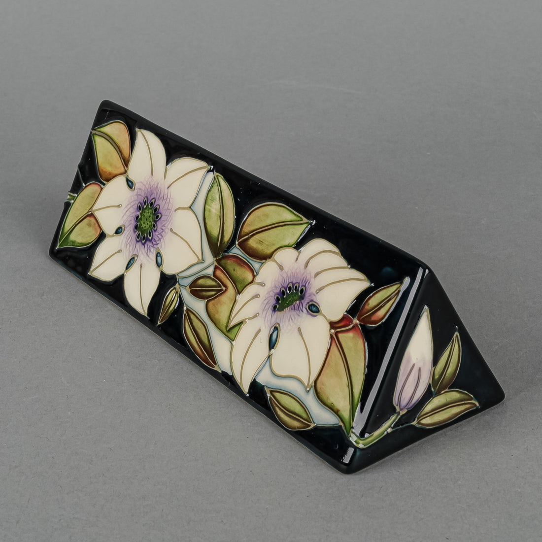MOORCROFT Sian Leeper SOPHIE CHRISTINA Collectors Plaque