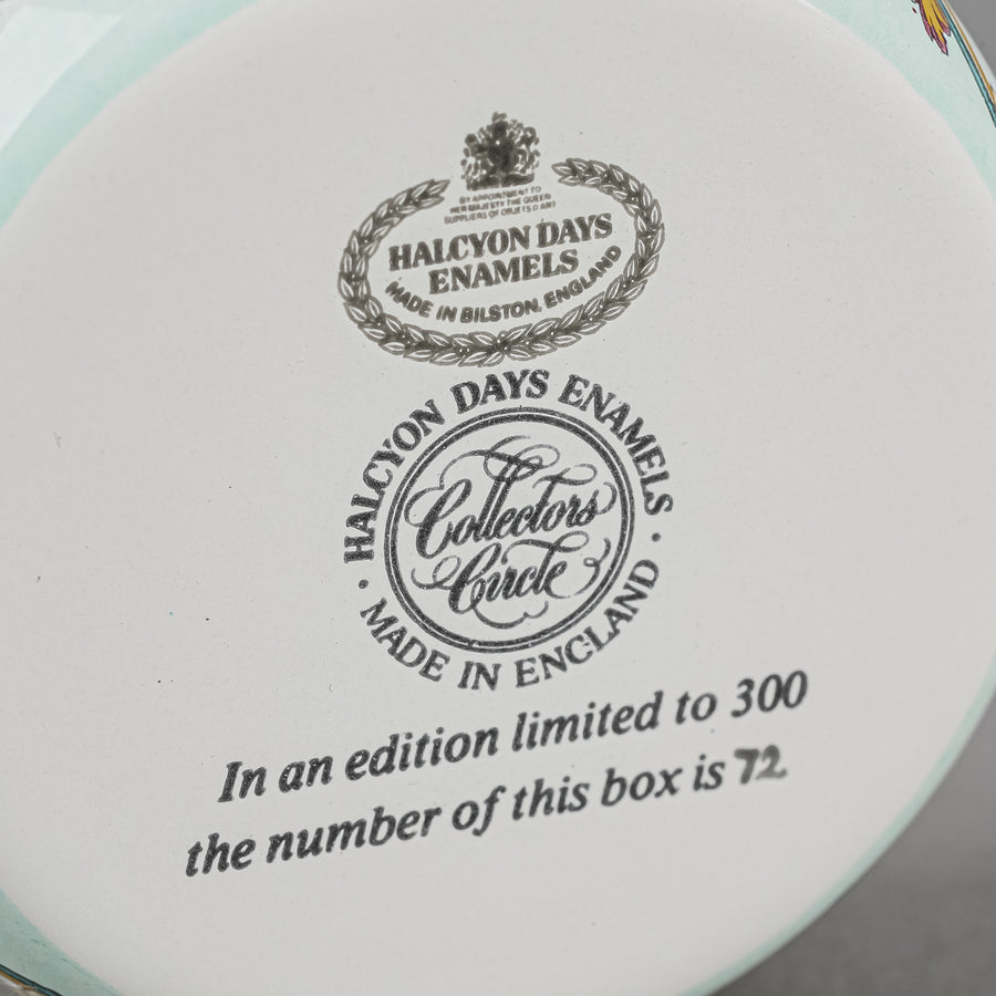 HALCYON DAYS Enamel Box - Victoria Regina