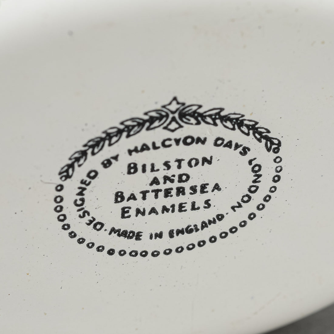 HALCYON DAYS Enamel Box - 1978 Year to Remember