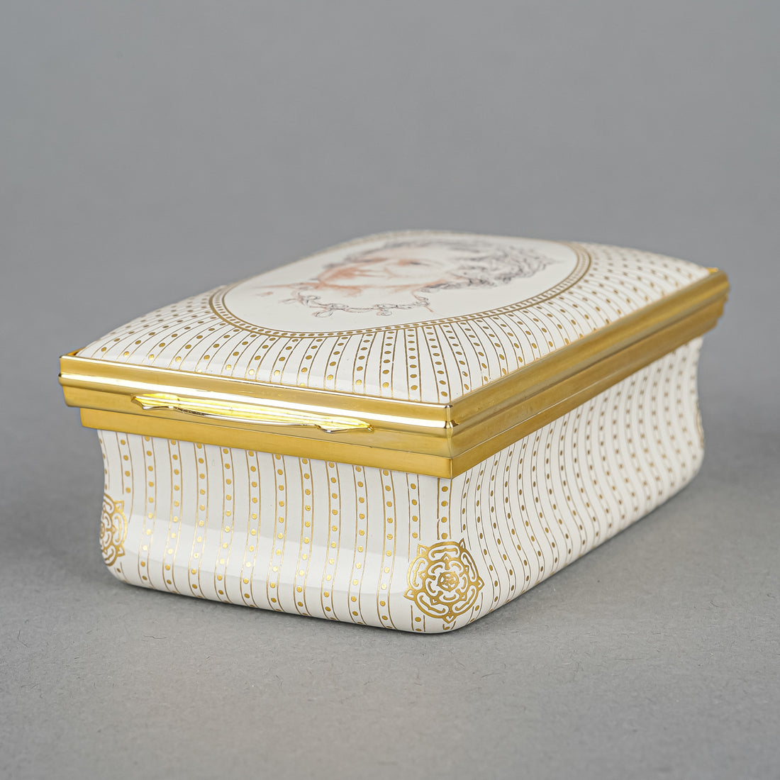 HALCYON DAYS Enamel Box - Queen Mother