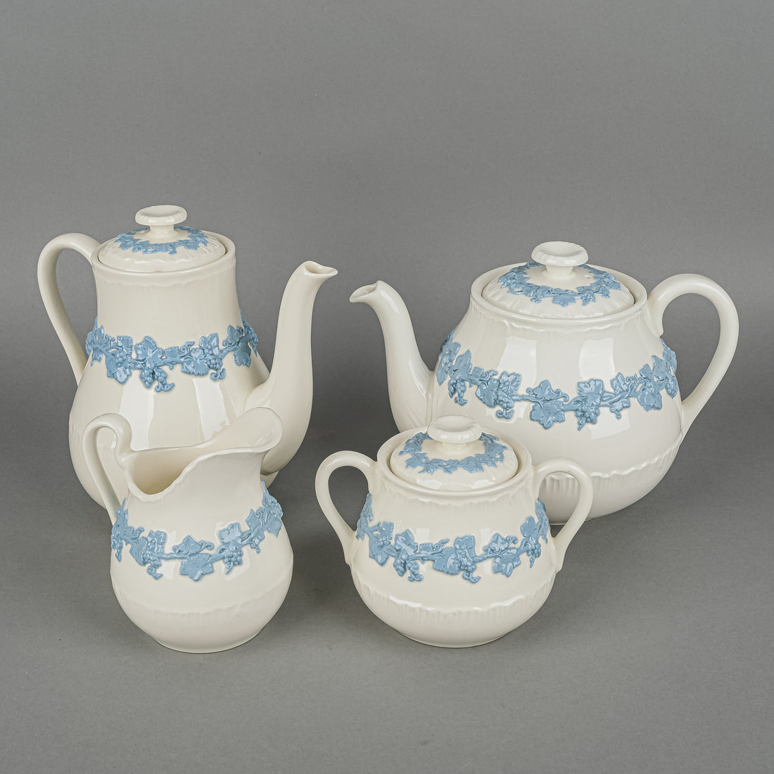 WEDGWOOD Blue On White Embossed Queens Ware Tea & Coffee Service 7 Pieces