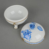 HEREND Chinese Bouquet  Footed Bonbon Box With Rose Knob 6185