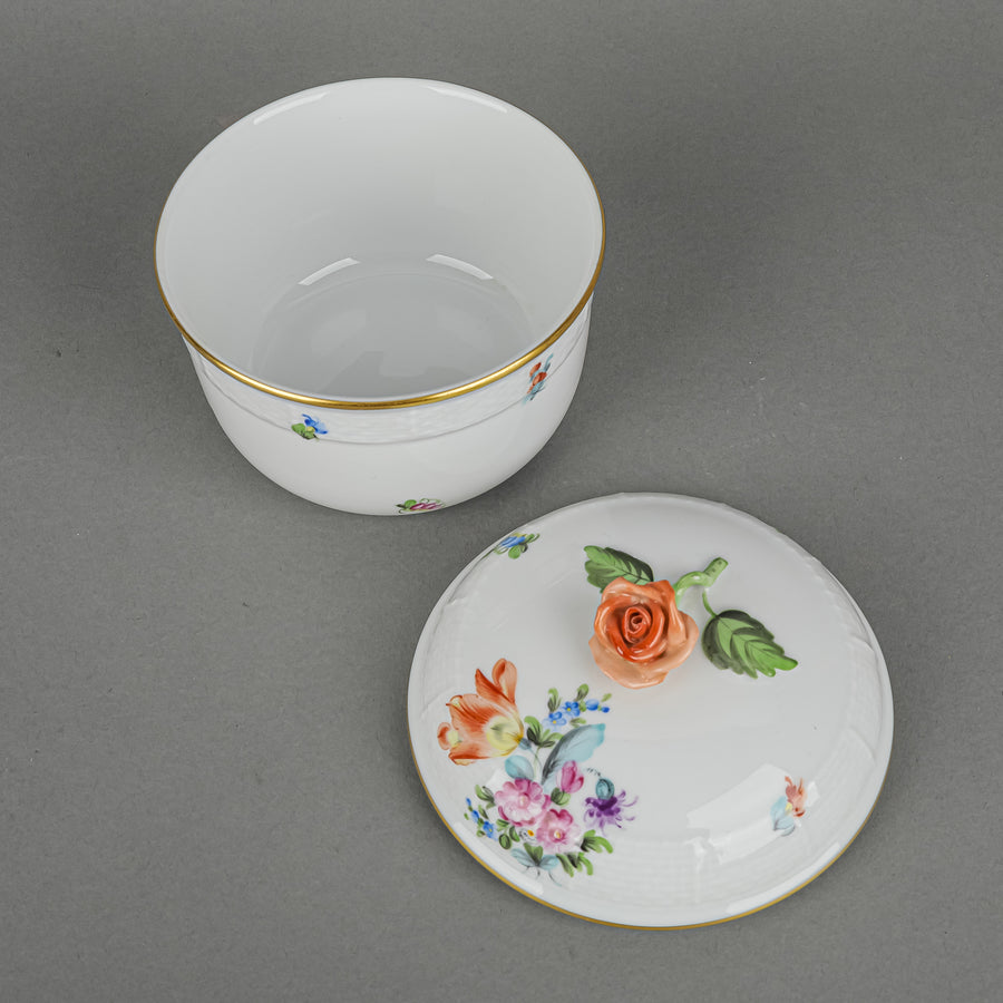 HEREND Covered Sugar Bowl With Rose Knob 661