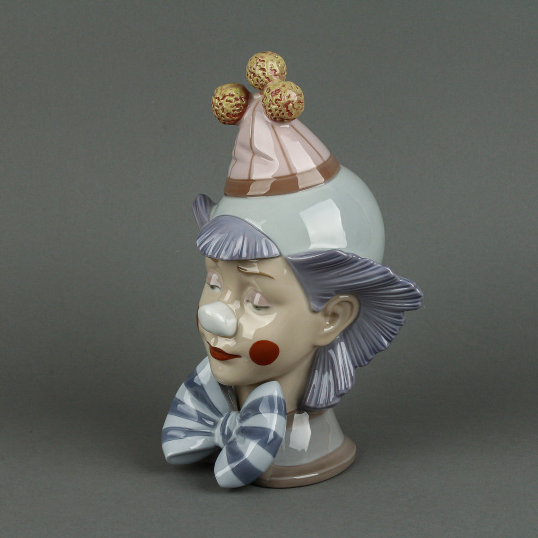 LLADRO Reflecting 5612 - Clown Figurine