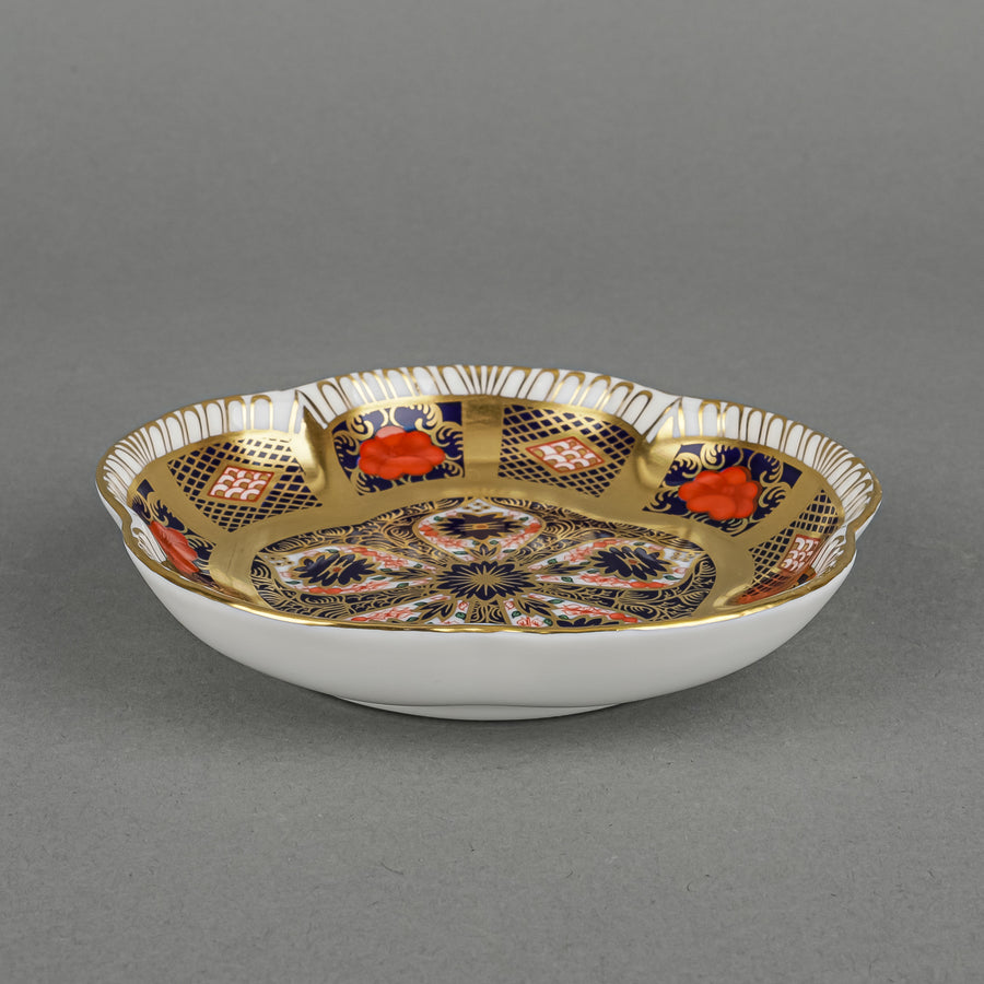 ROYAL CROWN DERBY Old Imari Solid Gold 1128 Tudor Rose Tray