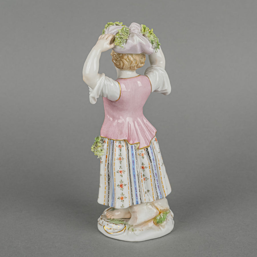 MEISSEN Figurine Barefoot Farm Girl At Harvest