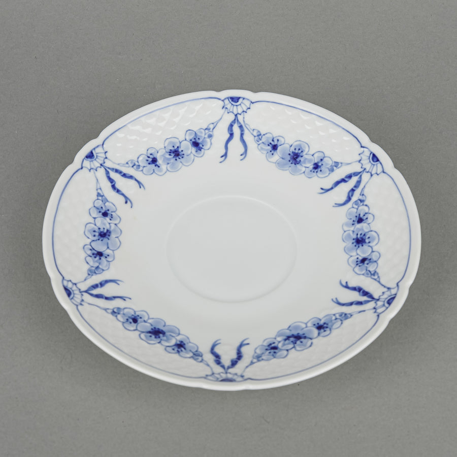 BING & GRØNDAHL Empire Blue & White Breakfast Cup & Saucer 104